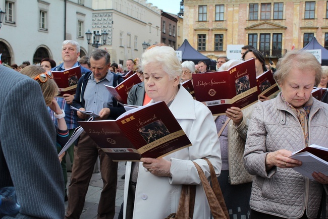 56. Lekcja Śpiewania - "Majowa Jutrzenka"