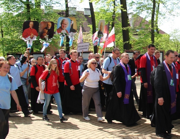 Doszli z Hałcnowa do Łagiewnik po raz trzeci