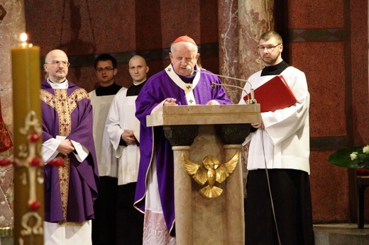 Pogrzeb ks. Tadeusza Ślipki SJ