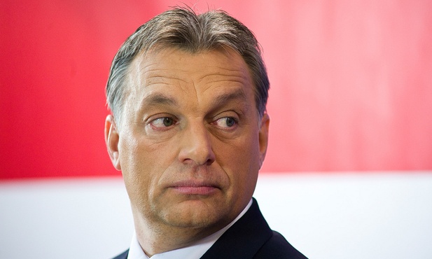 Lewica i liberałowie w PE krytykują Orbana