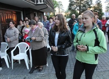 Na hałcnowskich majówkach nie brakuje przedstawicieli wszystkich pokoleń