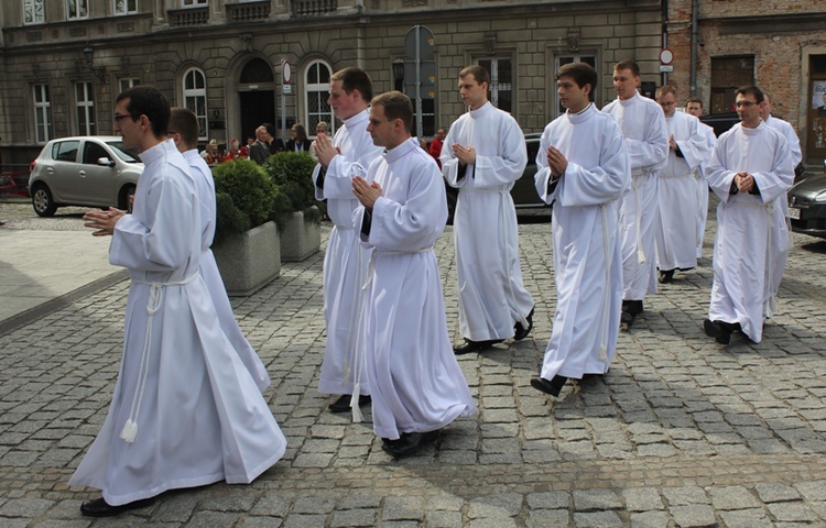 Święcenia diakonatu 2015 - cz. 1