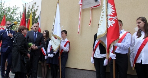 Tablica na domu Ireny Sendlerowej