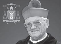 Transmisja pożegnania śp. bp. Józefa Pazdura