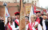 Procesja ku czci św. Stanisława z Wawelu na Skałkę - cz. 1