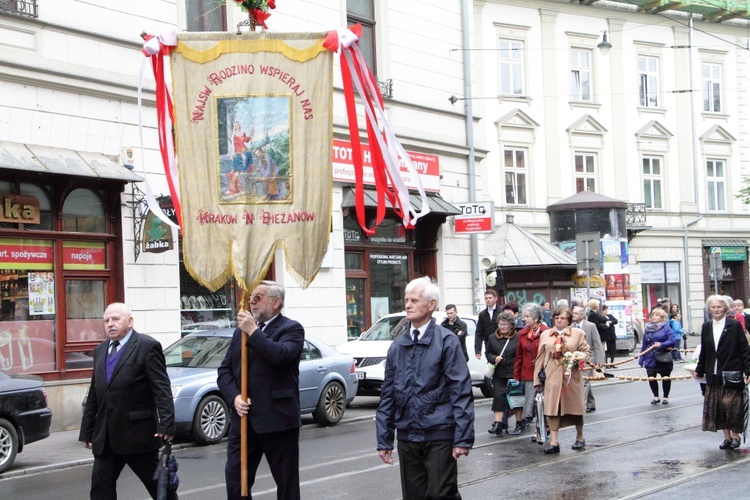 Procesja ku czci św. Stanisława z Wawelu na Skałkę - cz. 1