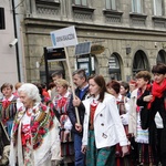 Procesja ku czci św. Stanisława z Wawelu na Skałkę - cz. 1