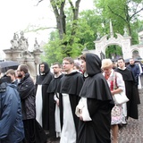 Procesja ku czci św. Stanisława z Wawelu na Skałkę - cz. 1