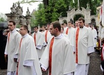 Procesja ku czci św. Stanisława z Wawelu na Skałkę - cz. 1