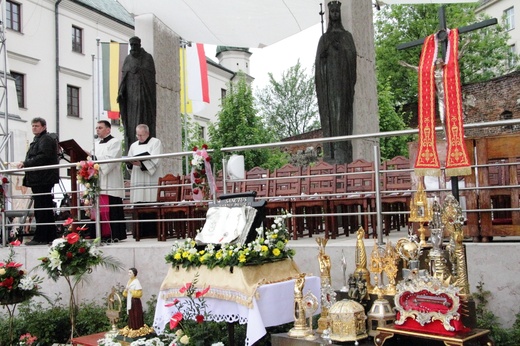 Procesja ku czci św. Stanisława z Wawelu na Skałkę cz. 2