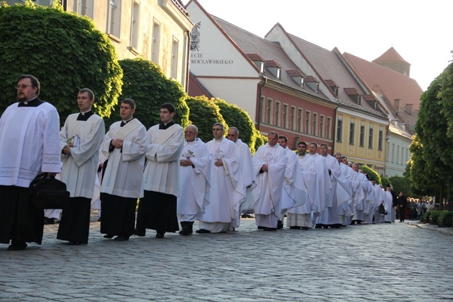 Wrocław żegna bp. Józefa Pazdura