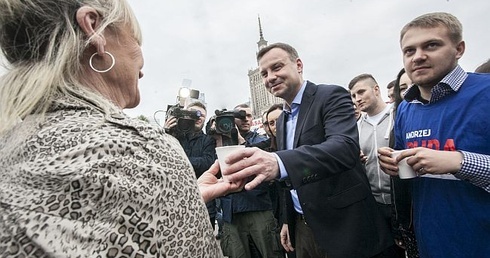 Duda zbudził Warszawę