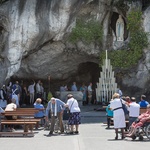 Pielgrzymi są już w Lourdes