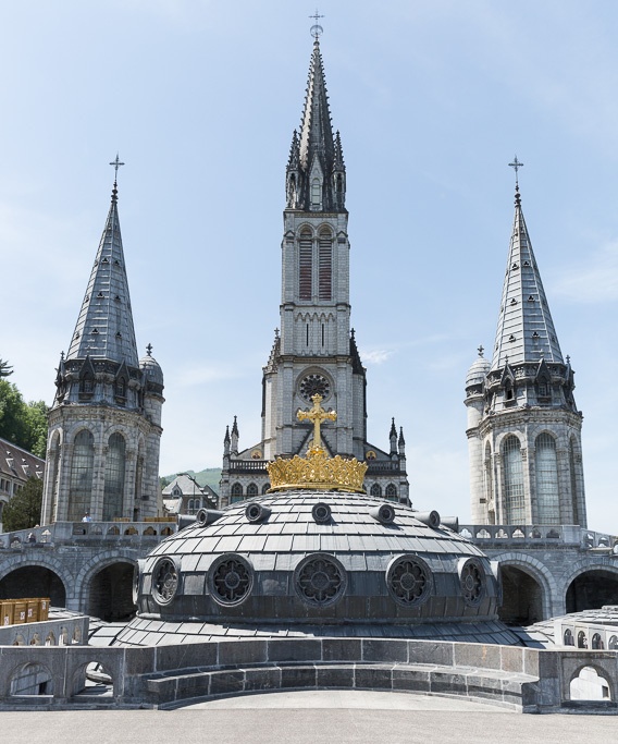 Pielgrzymi są już w Lourdes