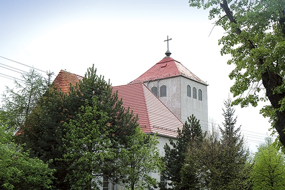 Kościół pw. Matki Łaski Bożej w Górzycy Odrzańskiej został zbudowany po zniszczeniu  katedry i średniowiecznego sanktuarium maryjnego
