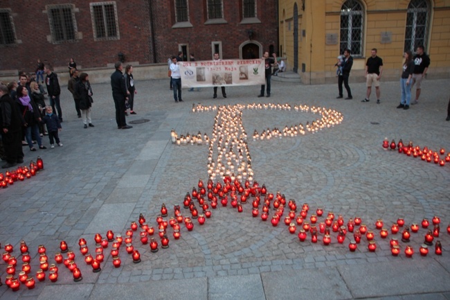 114 urodziny - nie było tortu, ale ponad 600 świeczek