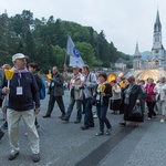 Lourdes, procesja różańcowa