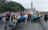 Lourdes, procesja różańcowa