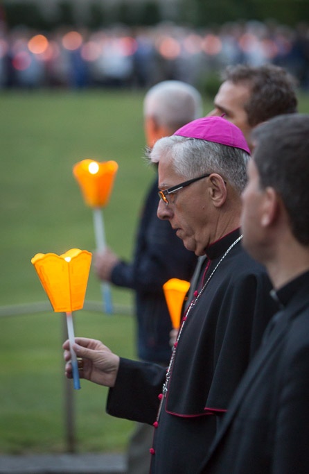 Abp Wiktor Skworc w Lourdes