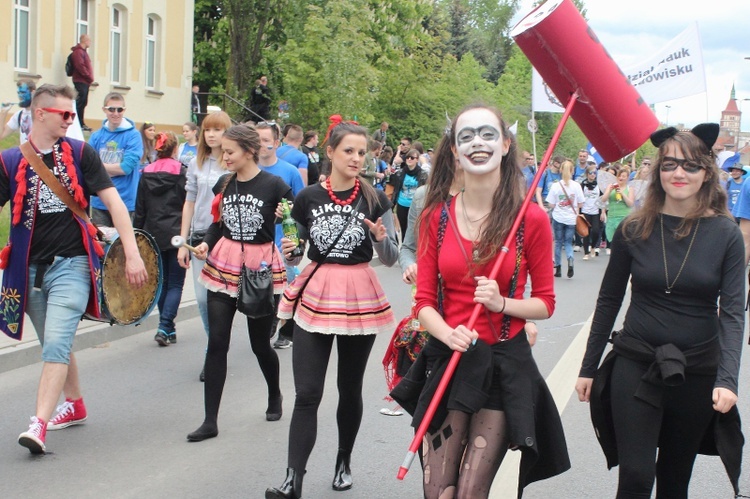 Kortowiada 2015 - parada wydziałów