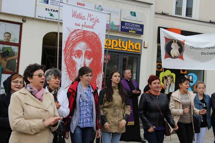 Ewangelizacja na Placu Sobieskiego w Tarnowie