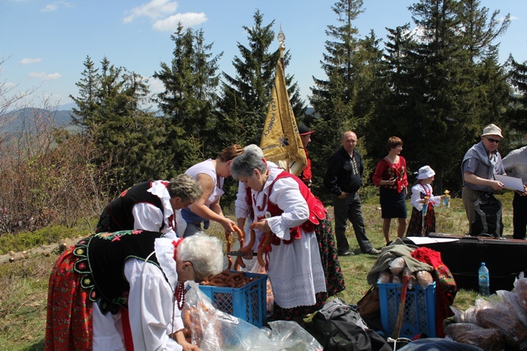 VII Rajd "Szlakami św. Jana Pawła"  na Bendoszkę - cz. 1