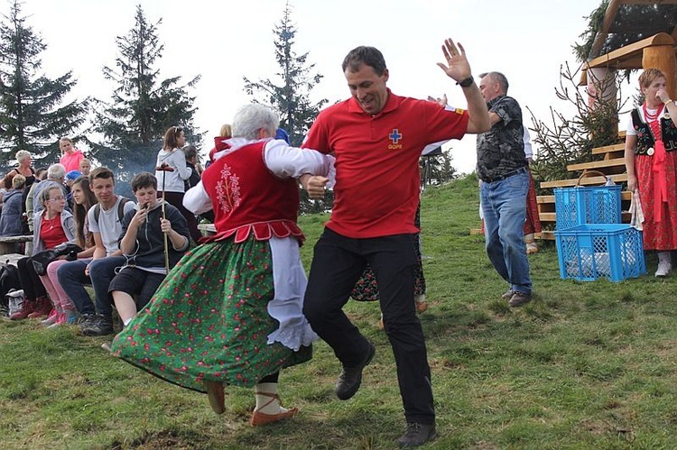 VII Rajd "Szlakami św. Jana Pawła"  na Bendoszkę - cz. 2