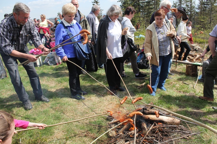 VII Rajd "Szlakami św. Jana Pawła"  na Bendoszkę - cz. 2