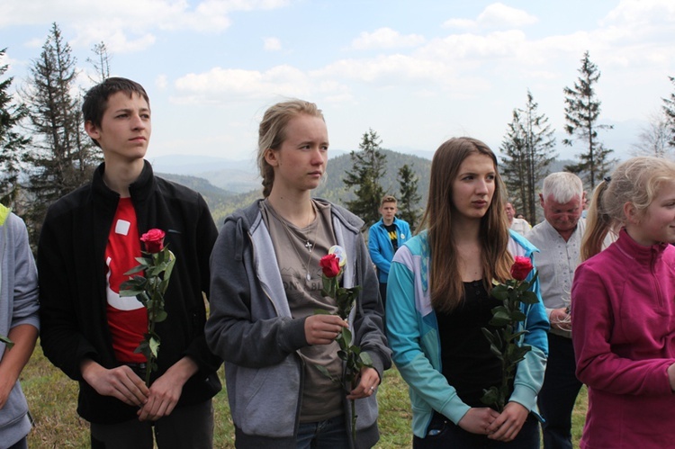 VII Rajd "Szlakami św. Jana Pawła"  na Bendoszkę - cz. 2