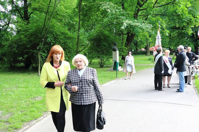 Odsłonięcia pomnika bp. Albina Małysiaka