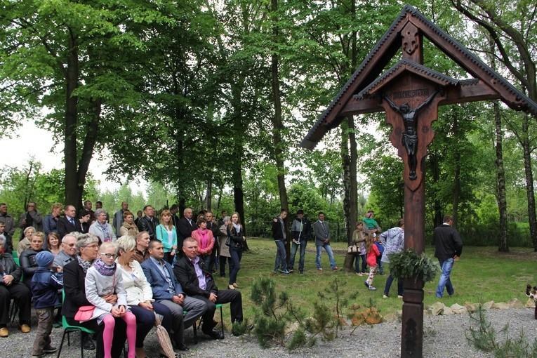 Poświęcenie cmentarza w Tuszymie