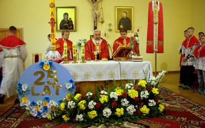 Eucharystii przewodniczył abp Wojciech Ziemba