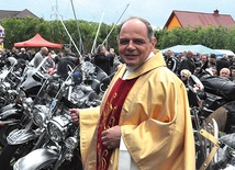 Każde spotkanie motocyklistów  rozpoczyna Msza św. – mówi  ks. Kazimierz Fąfara