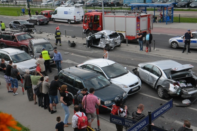 Wypadek na Grota-Roweckiego