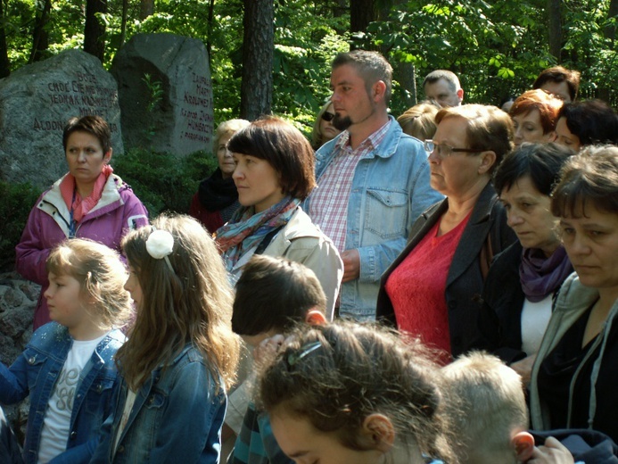 Pielgrzymka dzieci pierwszokomunijnych