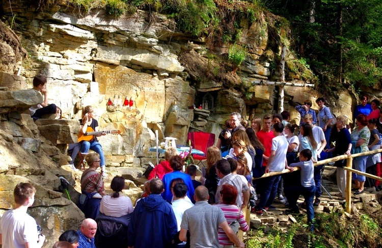 30 lat kapliczki na Głębokim