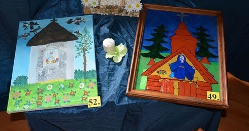 Kapliczki na rysunkach