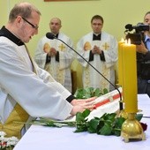 Nie są doskonali, a jednak będą święceni