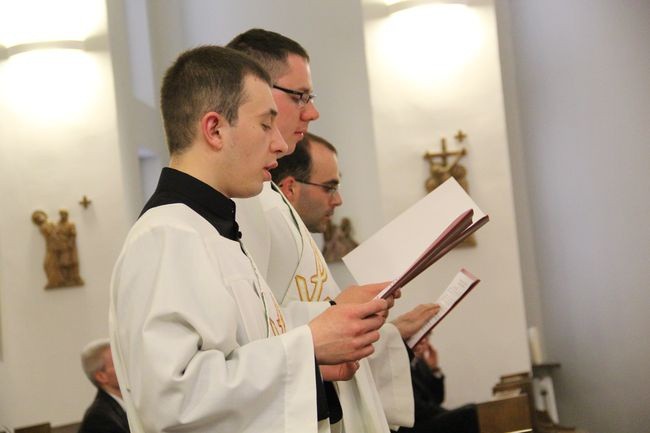 Przysięgi diakonów w przeddzień święceń prezbiteratu