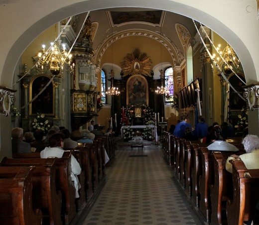 Sanktuarium Macierzyństwa NMP w Zbrosławicach