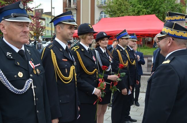 Zasłużonych odnzaczono medalmi