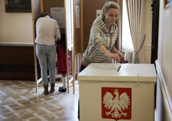 Frekwencja wyborcza o godz. 17 - 40 proc.