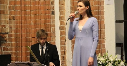 Koncert charytatywny "Piękna Pani"