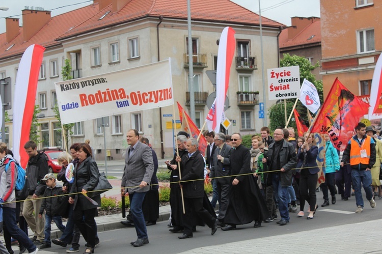 IV Marsz dla Życia i Rodziny na ulicach Oświęcimia - cz. 2