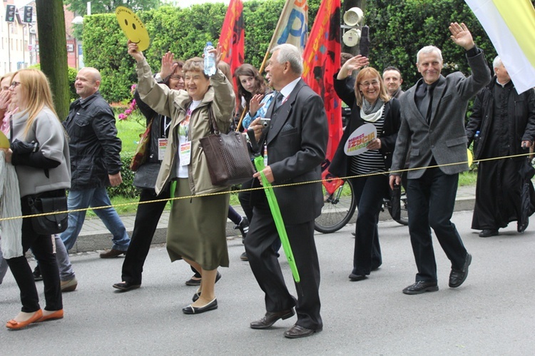 IV Marsz dla Życia i Rodziny na ulicach Oświęcimia - cz. 2