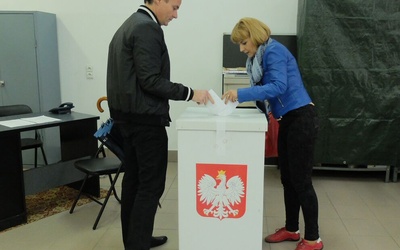 Podobnie jak w całym kraju także i na Lubelszczyźnie frekwencja w tych wyborach była wysoka. 