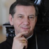 bp Józef Guzdek