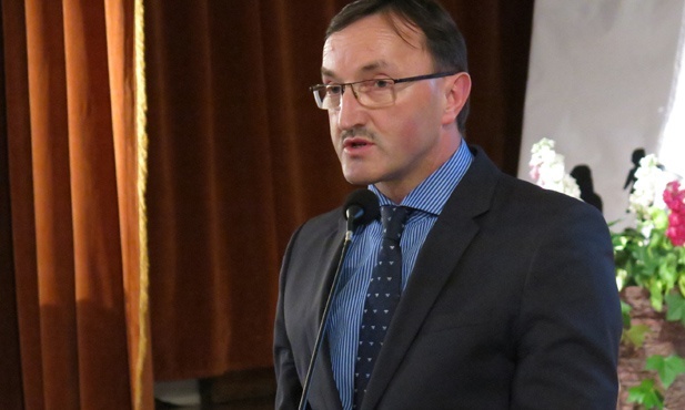 Żywiec czyta teksty papieża