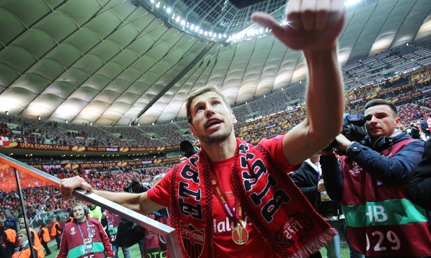 Krychowiak obok Ronaldo i Messiego