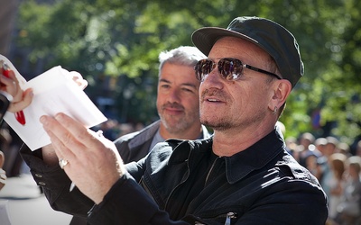 Bono zainspirowany papieżem Franciszkiem